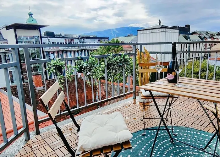 Panoramic Loft In The Citycenter