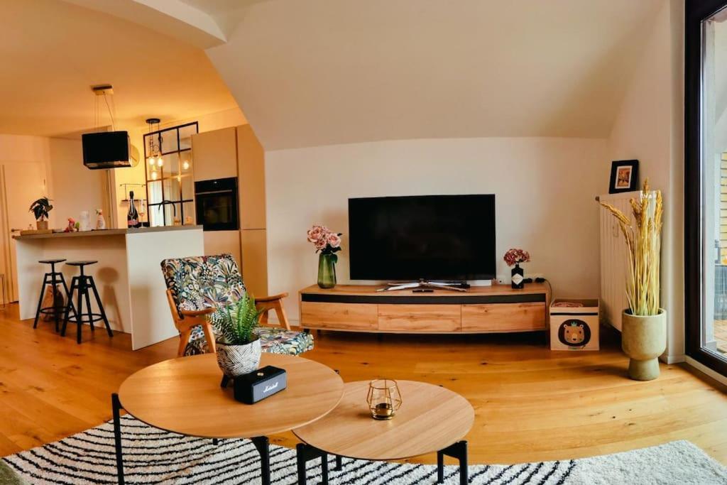 Panoramic Loft In The Citycenter *